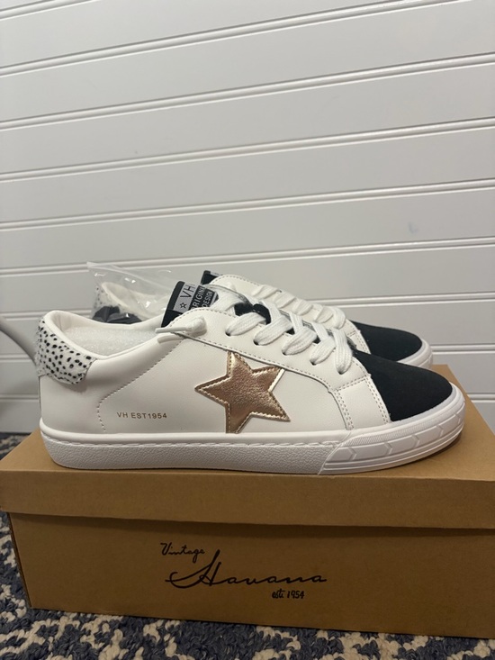 Vintage Havana Shoes - NWT- Vintage Havana White Sneakers with Black Toe and Gold Star Accent